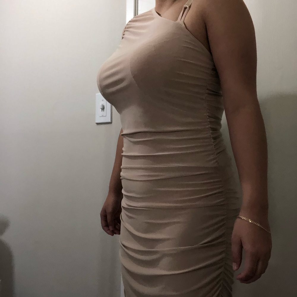 Beautiful Maternity dress - Picture 4 of 6